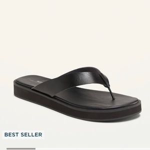 NWT Faux-Leather Flip-Flop Sandals for Women size 10 from Old Navy